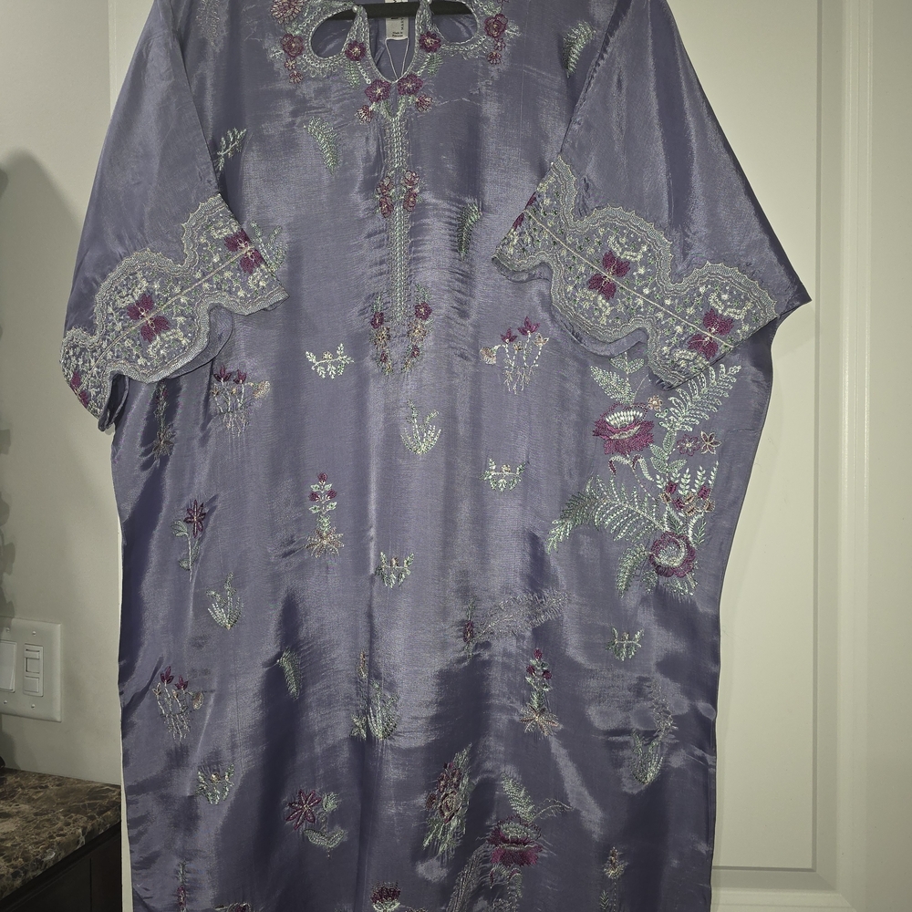 Embroidered Purple Kaftan